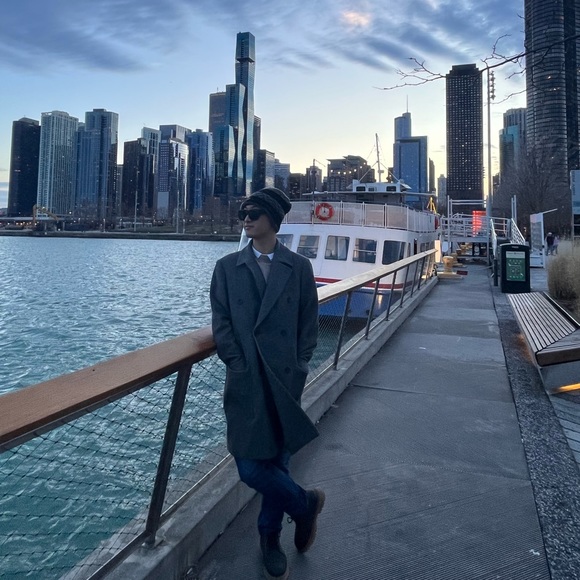 Meet your Posher, Bingnan - Picture 1 of 1